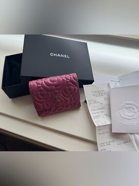 CHANEL Fuchsia Quilted Camellia Trifold Wallet with CC Hardware
